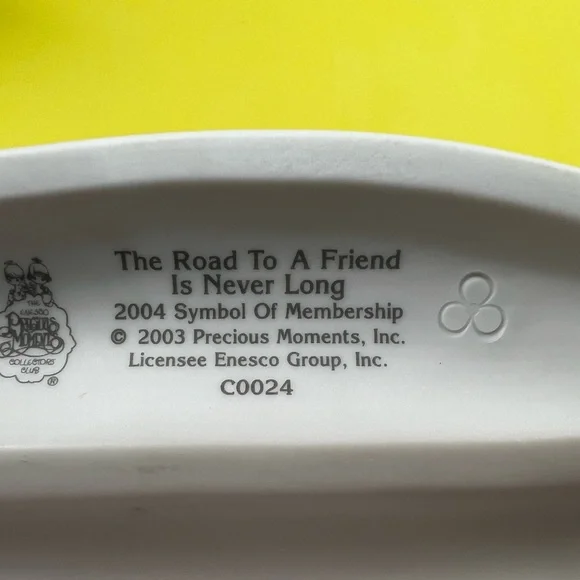 🛑SOLD🛑 PRECIOUS MOMENTS “The Road To A Friend Is Never Long” Figurine C0024 - Picture 10 of 17